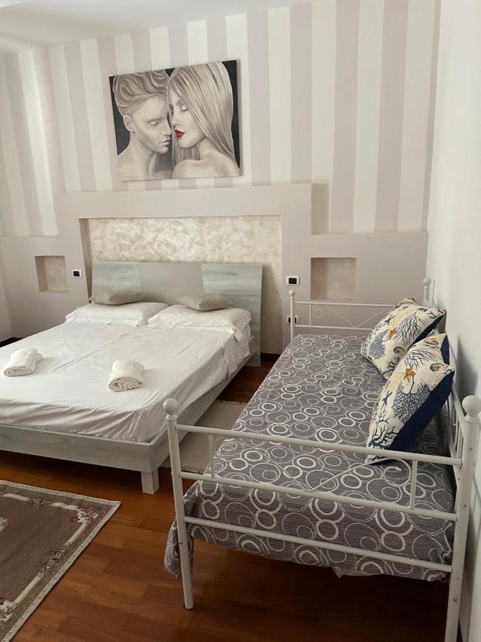B&B By Family L&G วิโบ วาเลนเซีย มารินา ภายนอก รูปภาพ